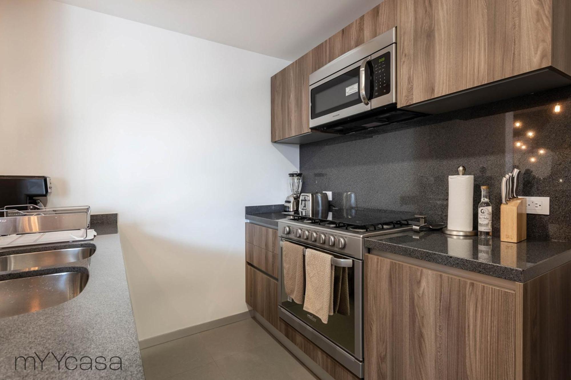 Enchanting Apartment, 1 Block From Fuente De Cibeles - Colima Apartment Mexico City