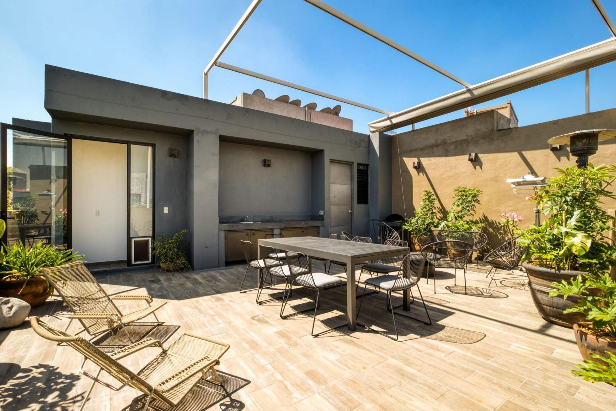 Chic Ph Haven With Rooftop, Condesa 2br By Tasman