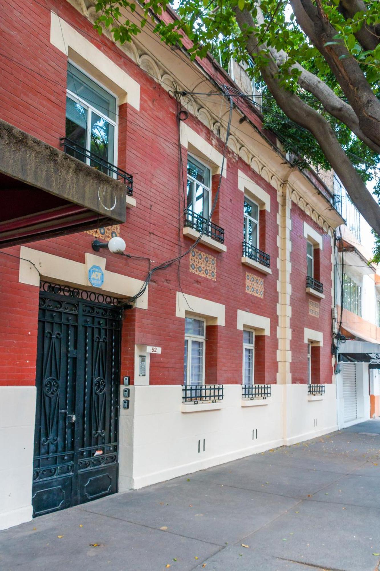 Casa Lumo In Roma Norte By Tasman Mexico City