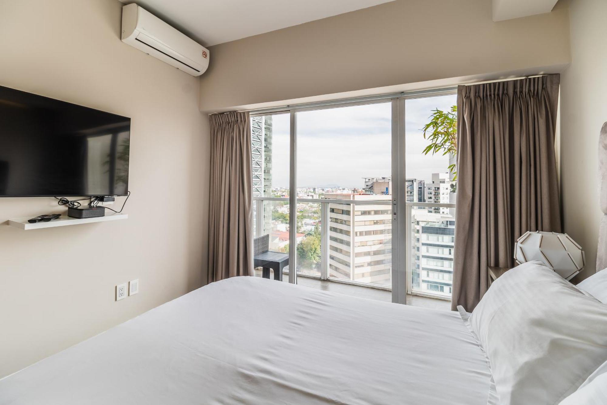 3-floor Penthouse Private Roof Garden High Speed Wi-fi 500mb Air-conditioning Pool & Gym Apartamento *