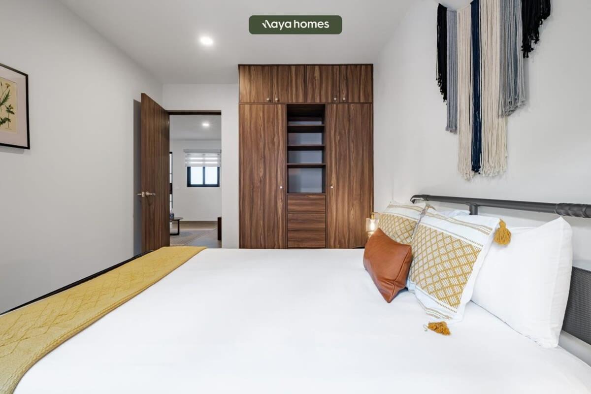 Apartamento Calle Napoles 76, Int 28 *
