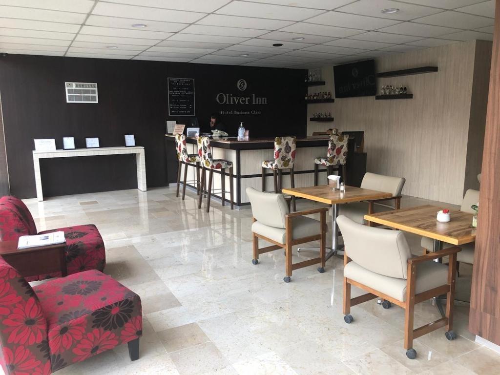 Oliver Tlalnepantla Hotel 4*