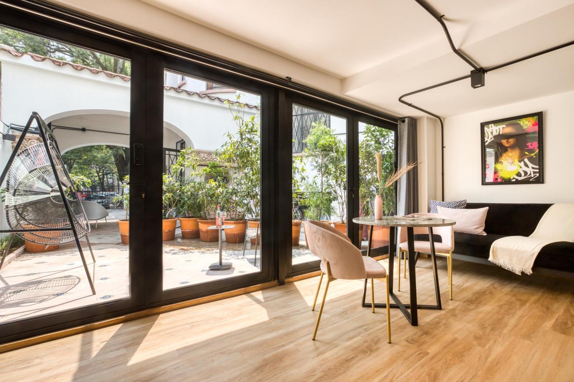 Utopic Campos Eliseos By Uliv Hotel