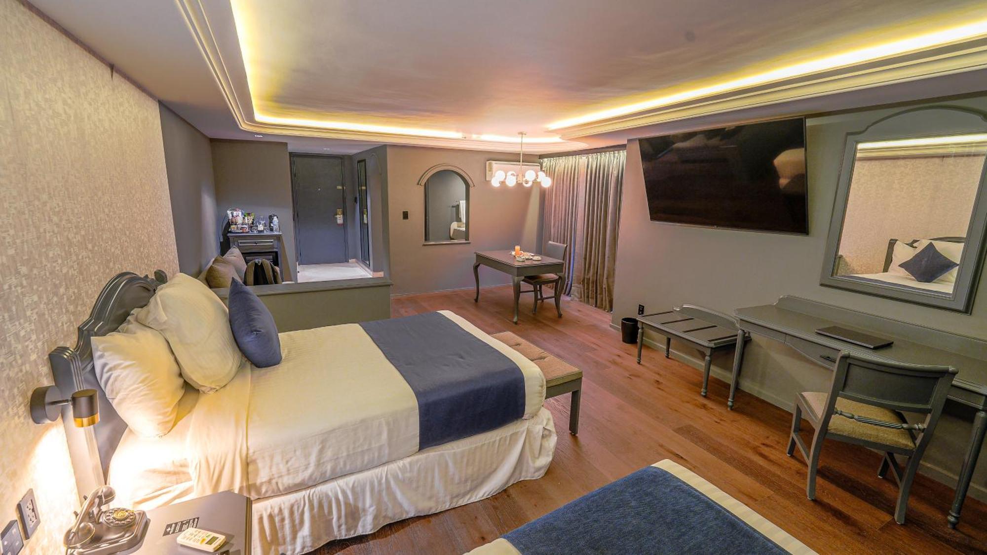 Hive By G Hotel