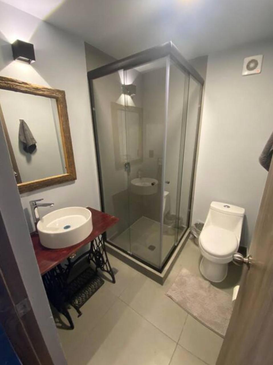 Blue Apt, Mejor Ubicacion , A Cuadra Del Angel Apartamento
