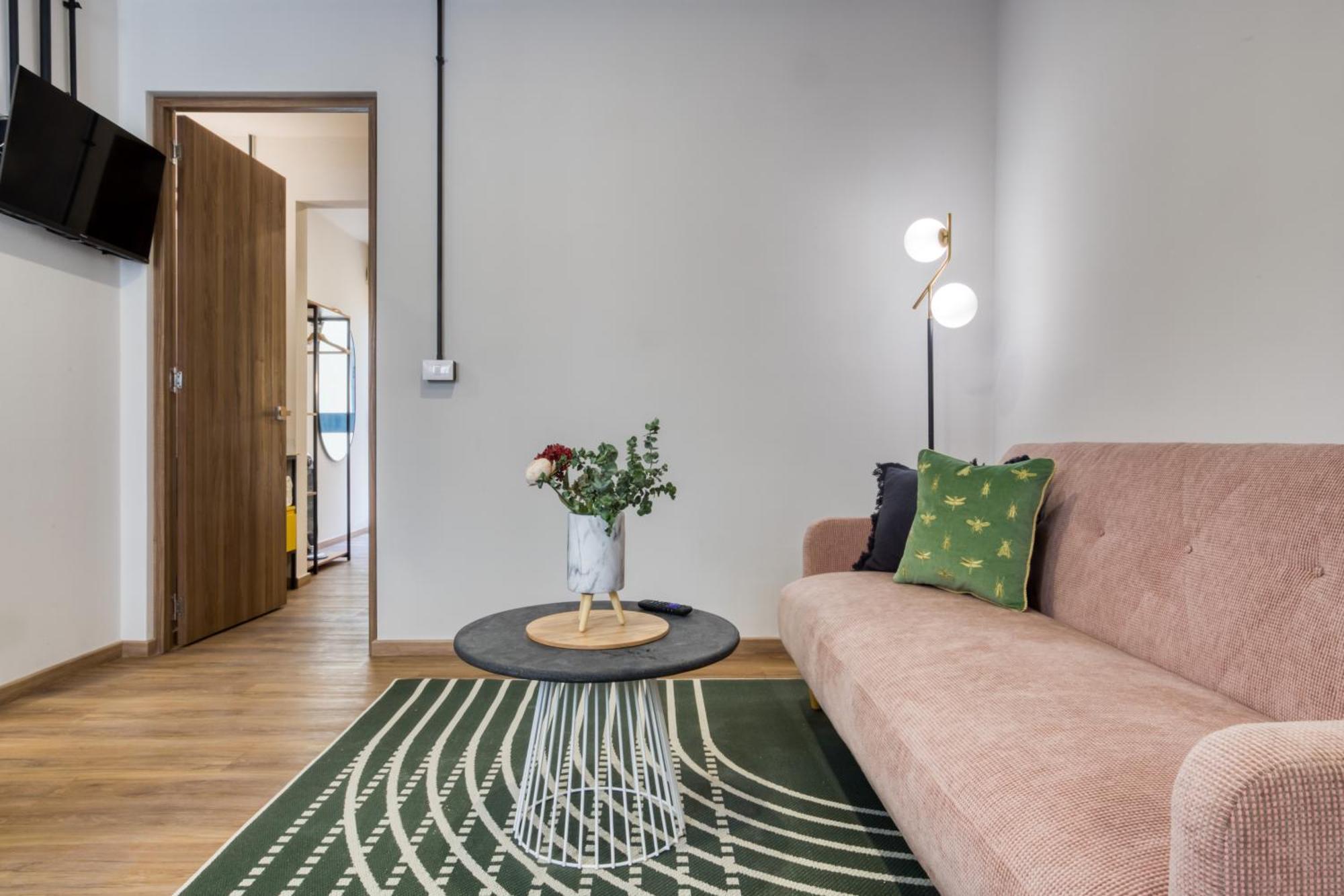 Vicente Suarez By Mr W Apartment *