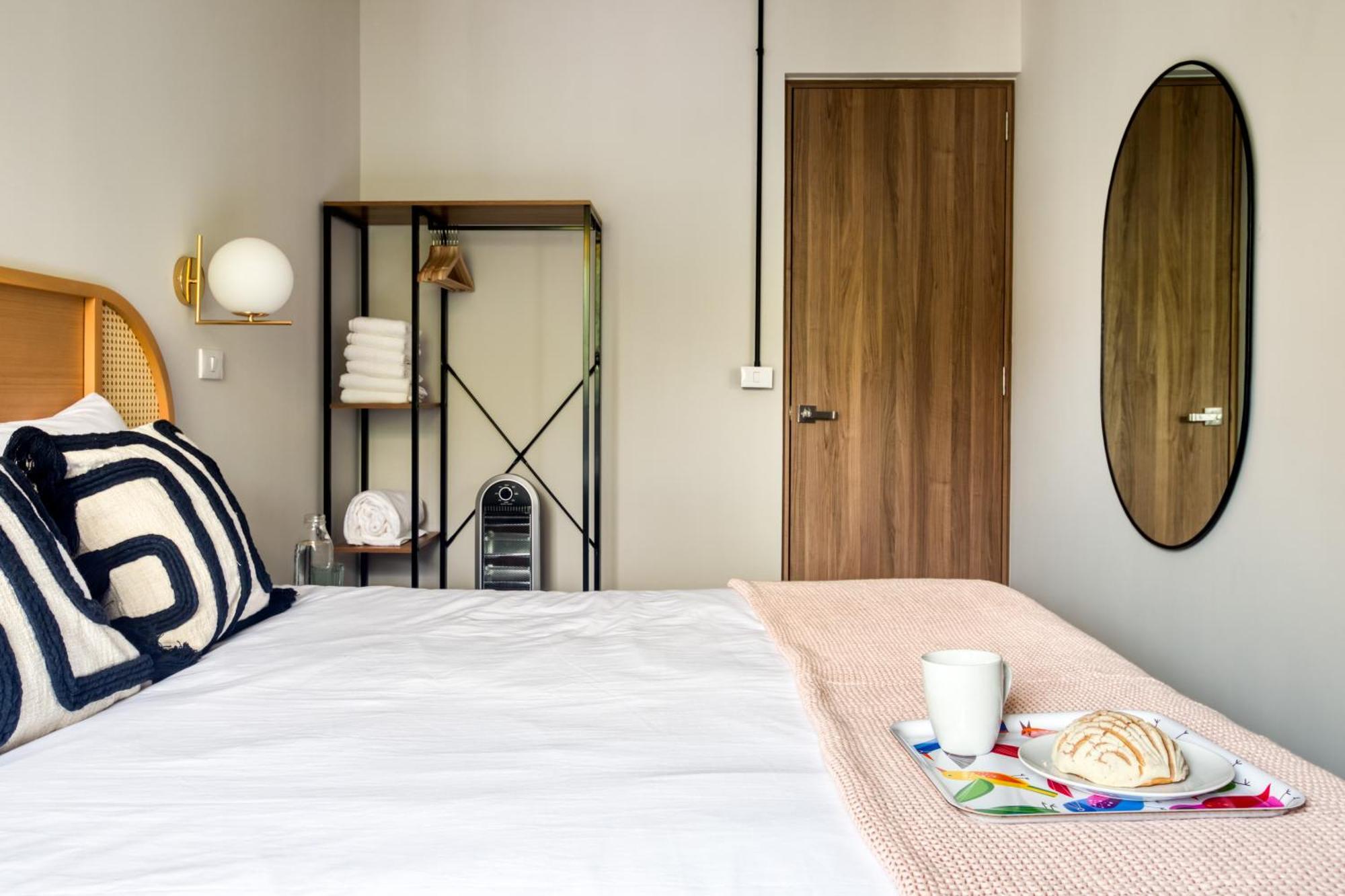 Apartment Vicente Suarez By Mr W Mexico City