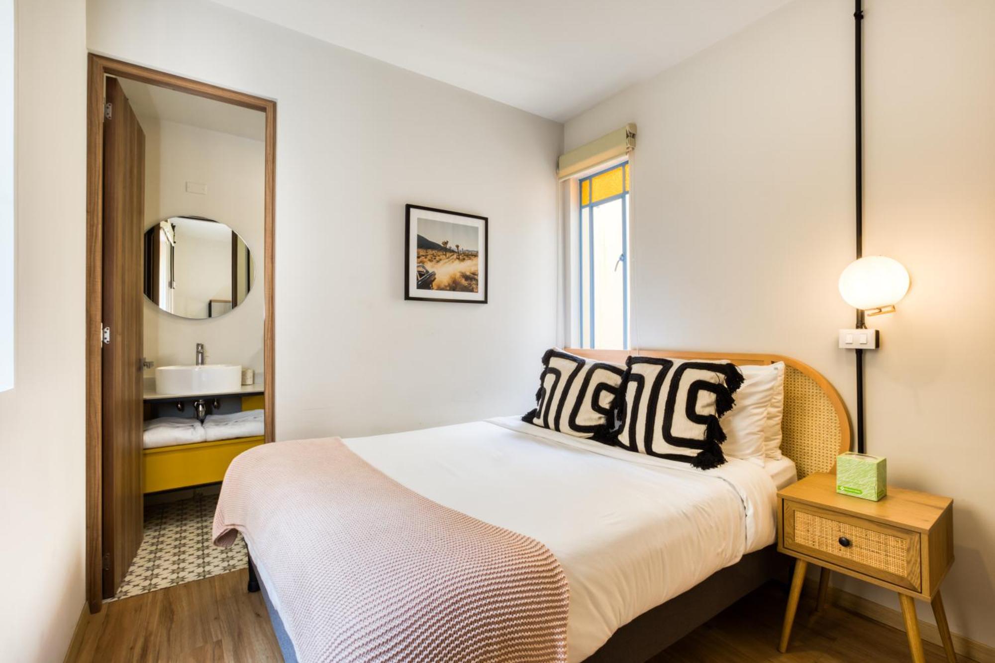 Apartment Vicente Suarez By Mr W