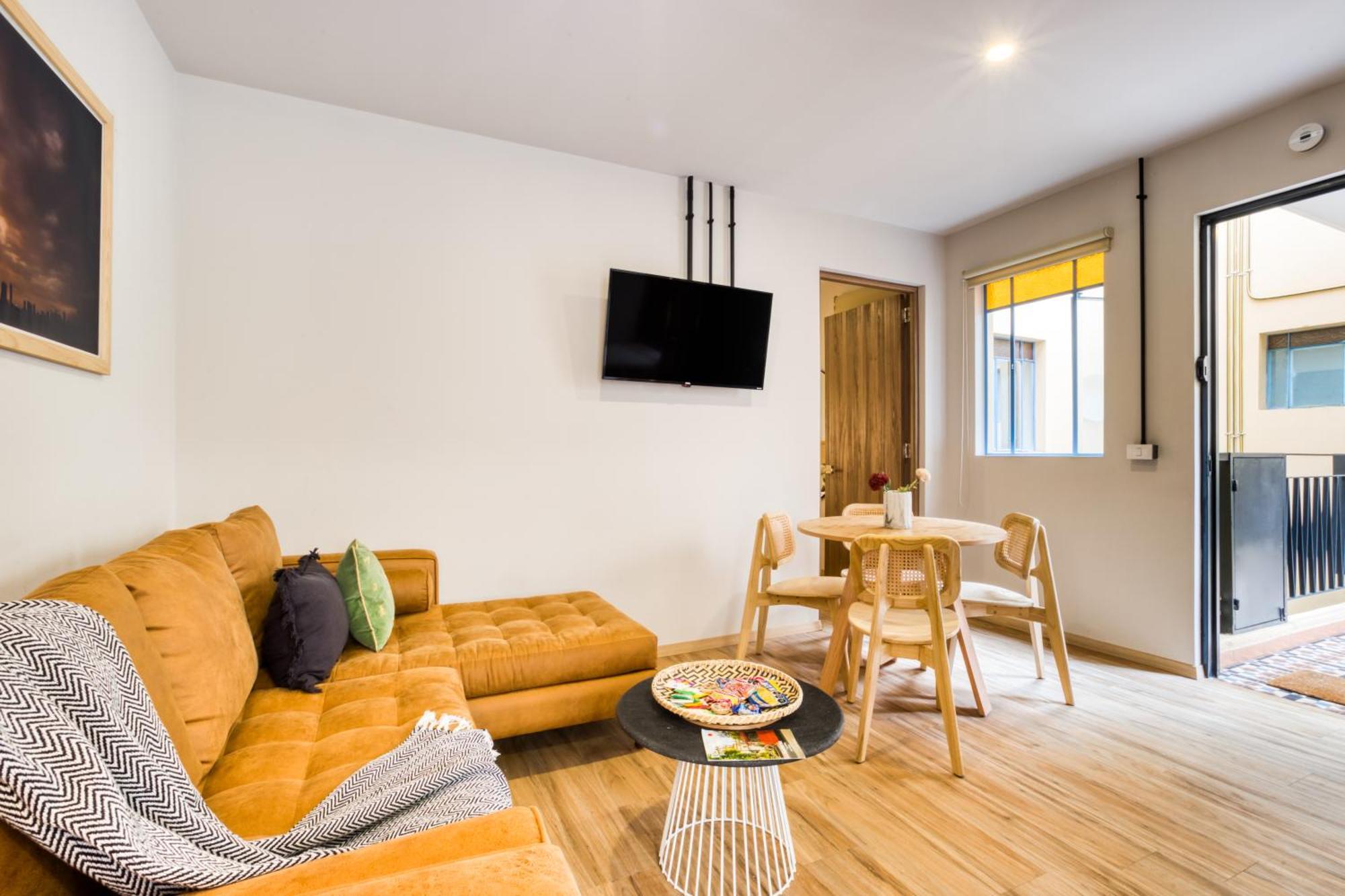 Vicente Suarez By Mr W Apartment