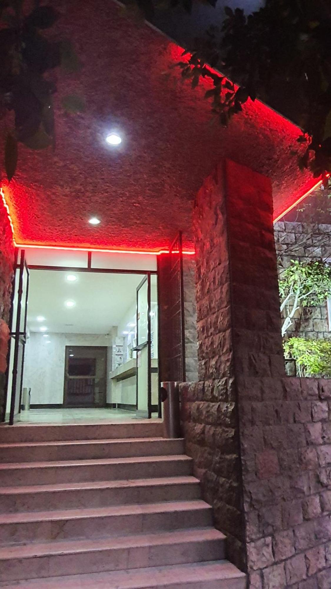 Paraiso Hotel 3*