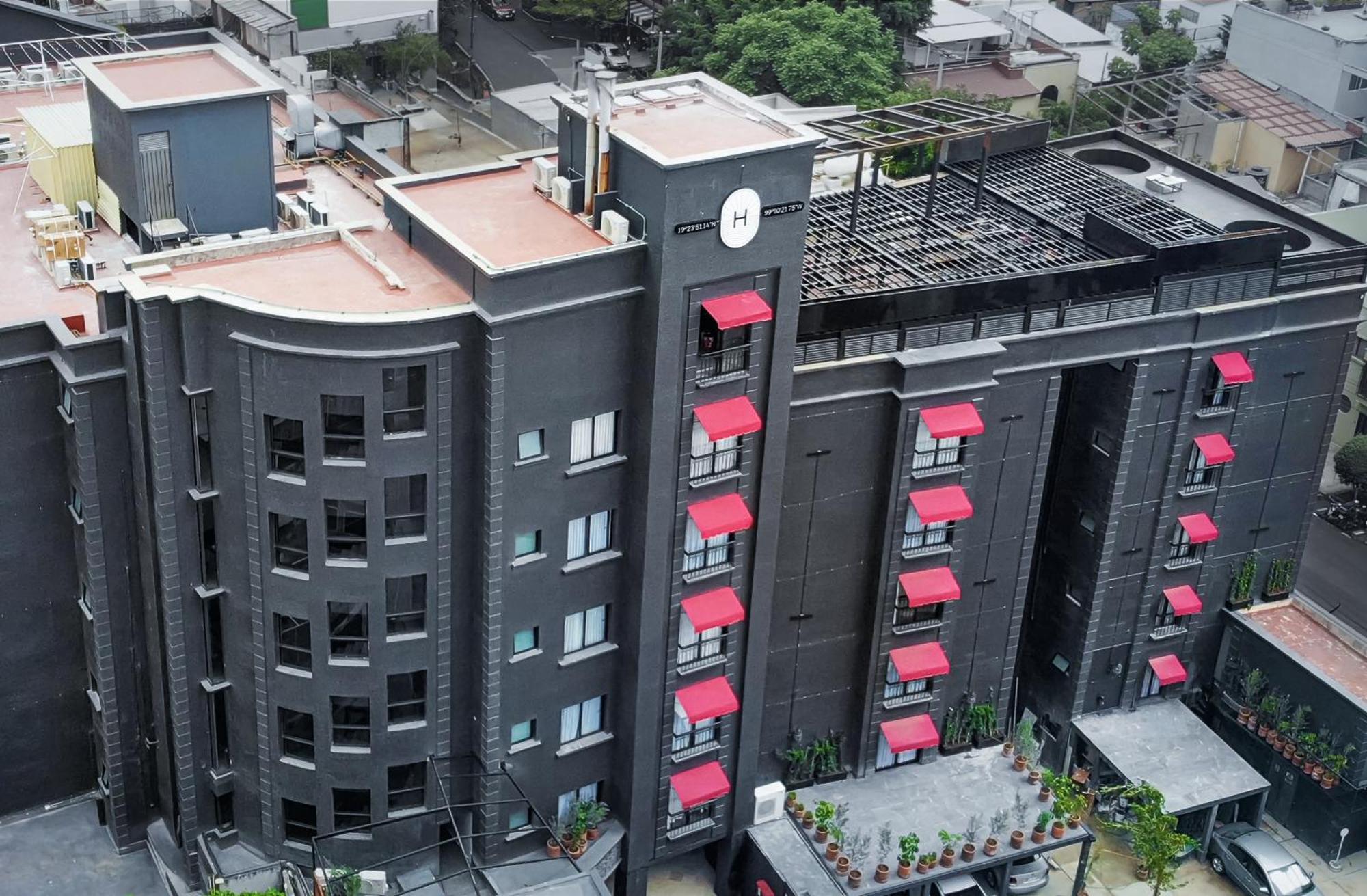Hotel Hive By G 4*