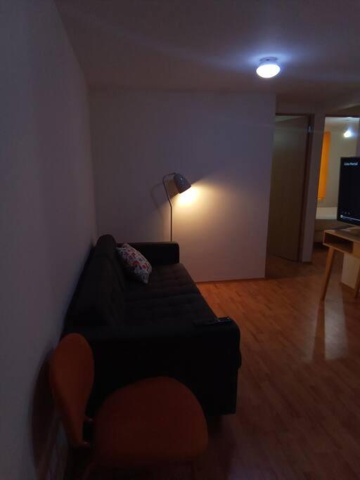 Depto Muy Cerca Del Aeropuerto T1 Apartamento