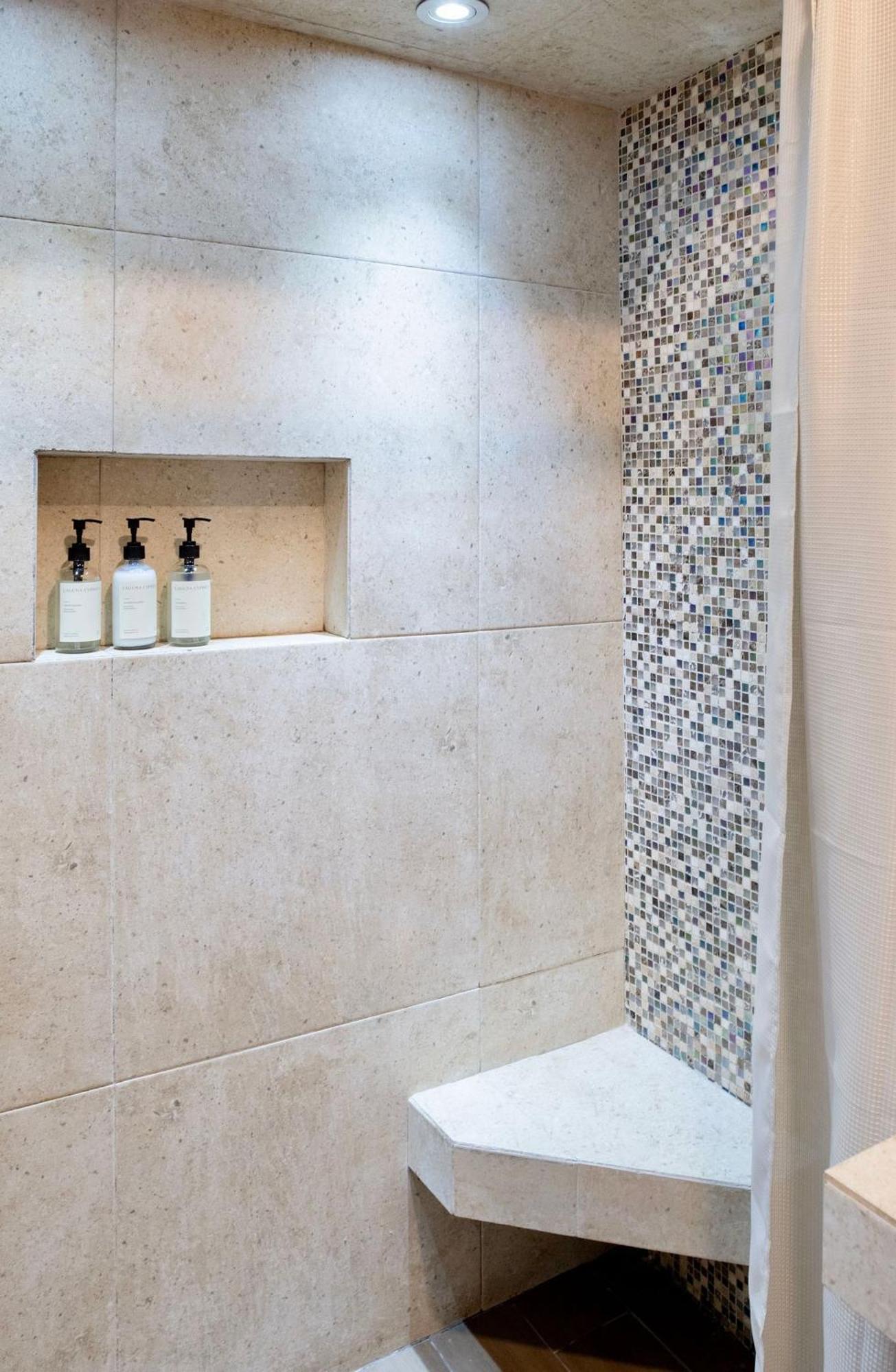 Combo Marrakesh House Kesh - Duplex, 2 Joint Houses.10br, 7.5 Bath, 22 Guest México DF
