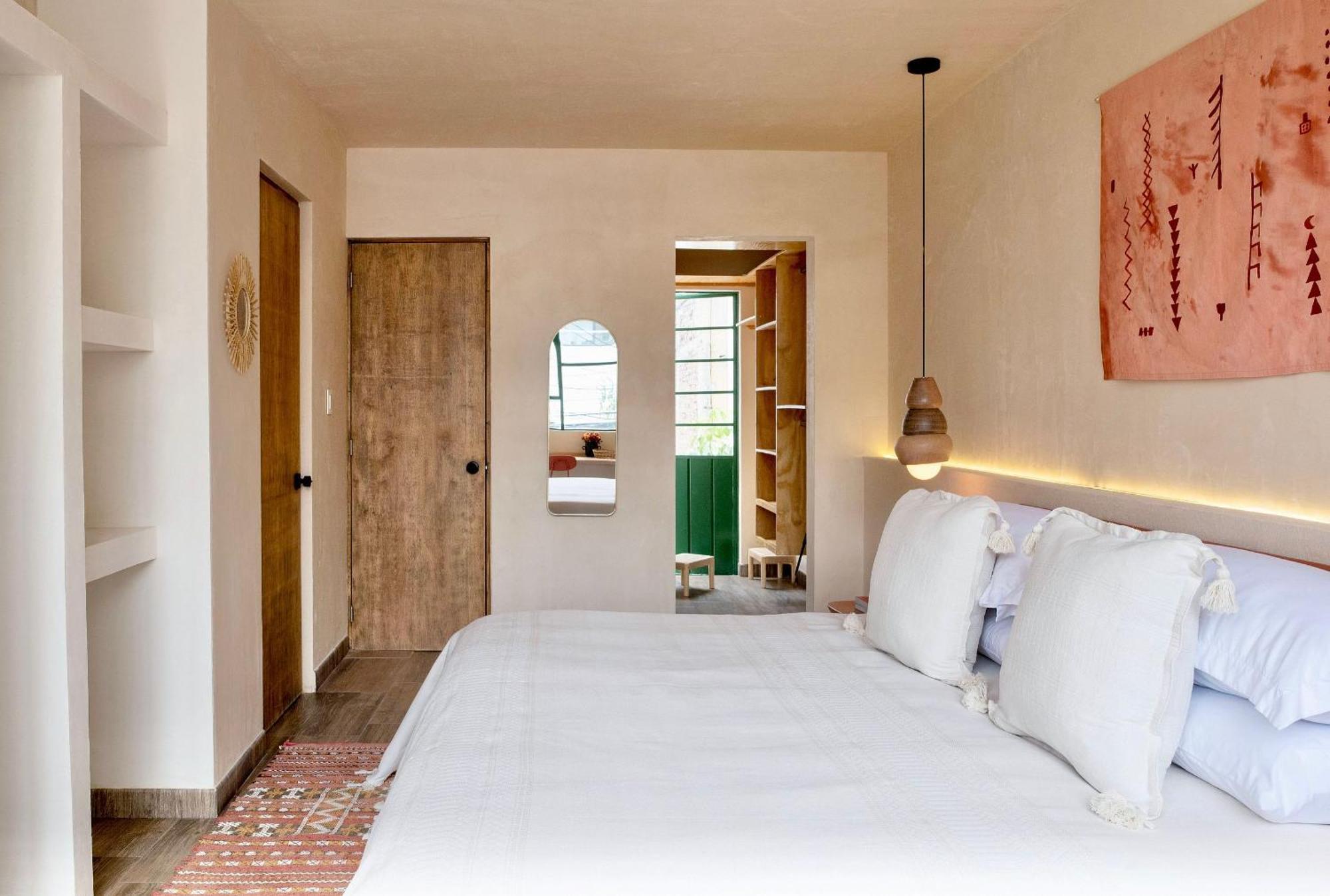 Combo Marrakesh House Kesh - Duplex, 2 Joint Houses.10br, 7.5 Bath, 22 Guest Сasa de vacaciones