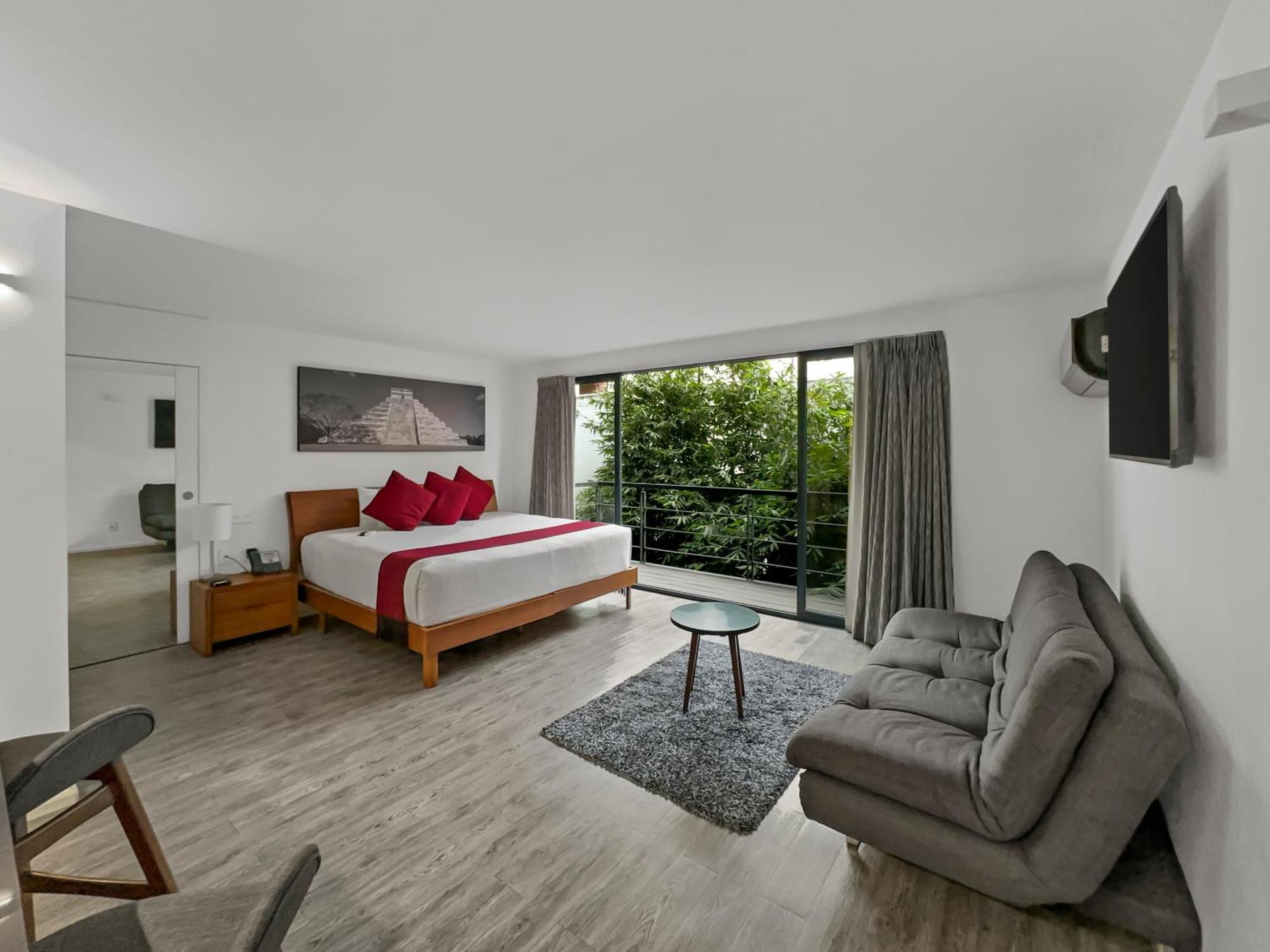 Armonik By Casanevo Hotel
