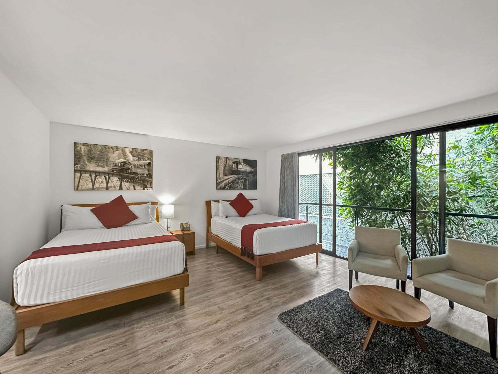 Hotel Armonik By Casanevo 3*