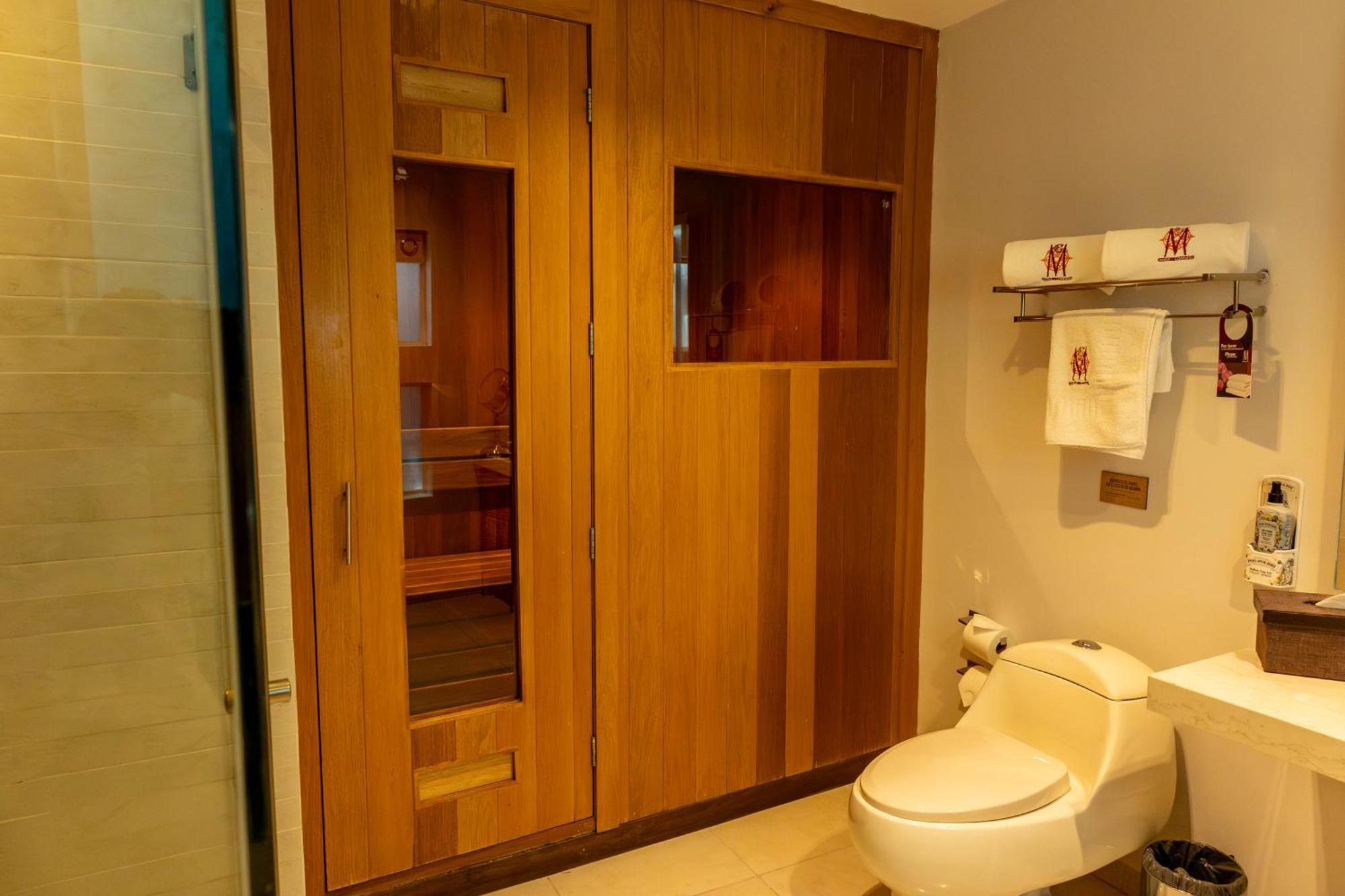 Maria Condesa Hotel 4*