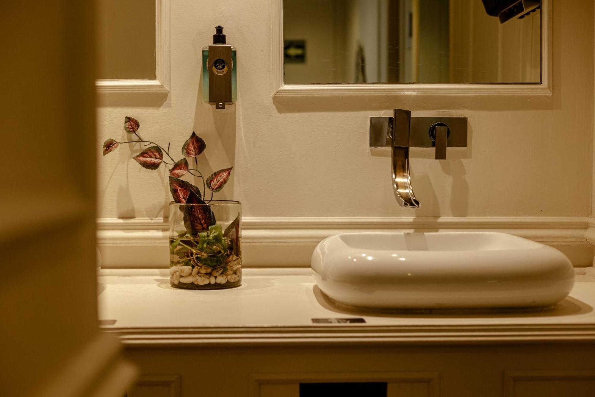 Hotel Maria Condesa 4*