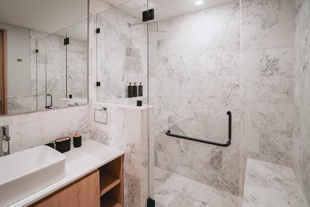 Stunning 3br With Pool, Gym, Coworking In Condesa Apartamento *