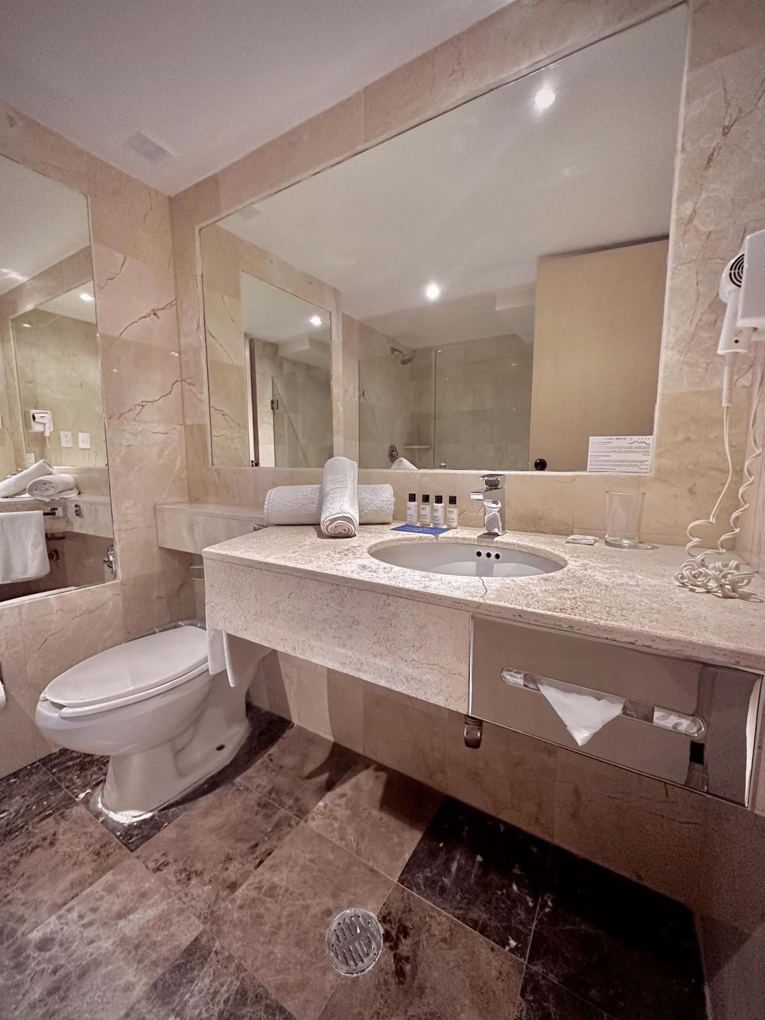 Stella Maris Hotel 4*