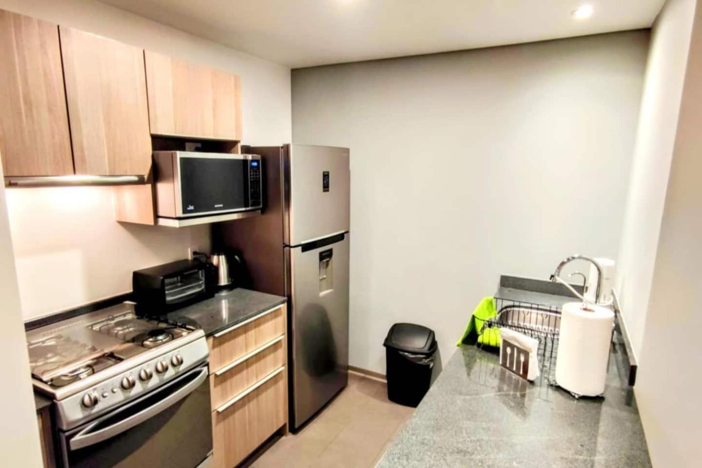Luxury Penthouse Amazing Views Hs Wifi *