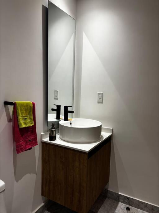 Bonito Y Centrico Departamento En Colonia Roma Con Gimnasio *