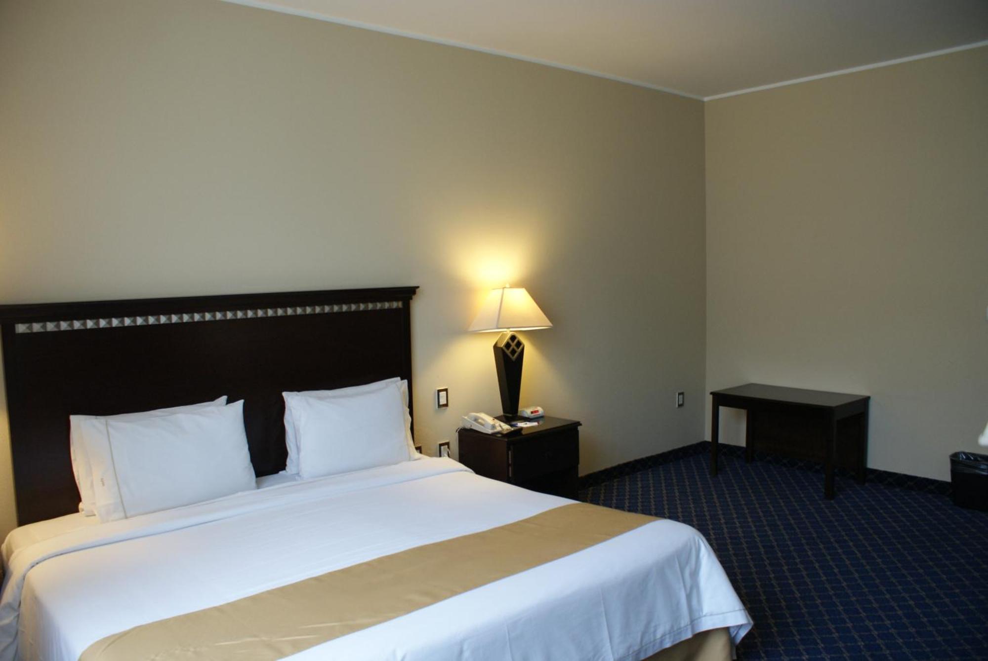 Hotel Express Santa Fe, An Ihg México DF
