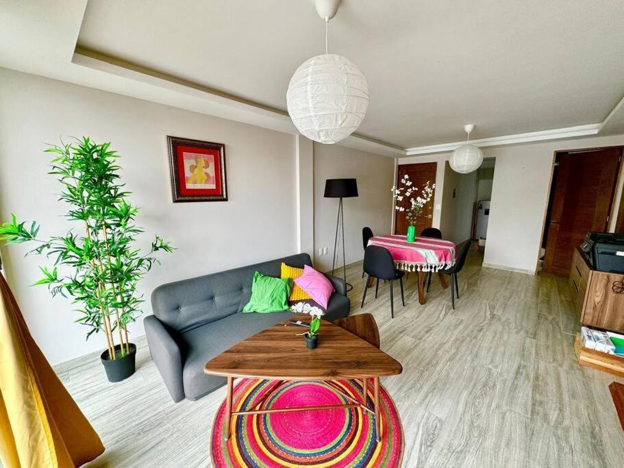 Moderno Y Acogedor Departamento Apartamento