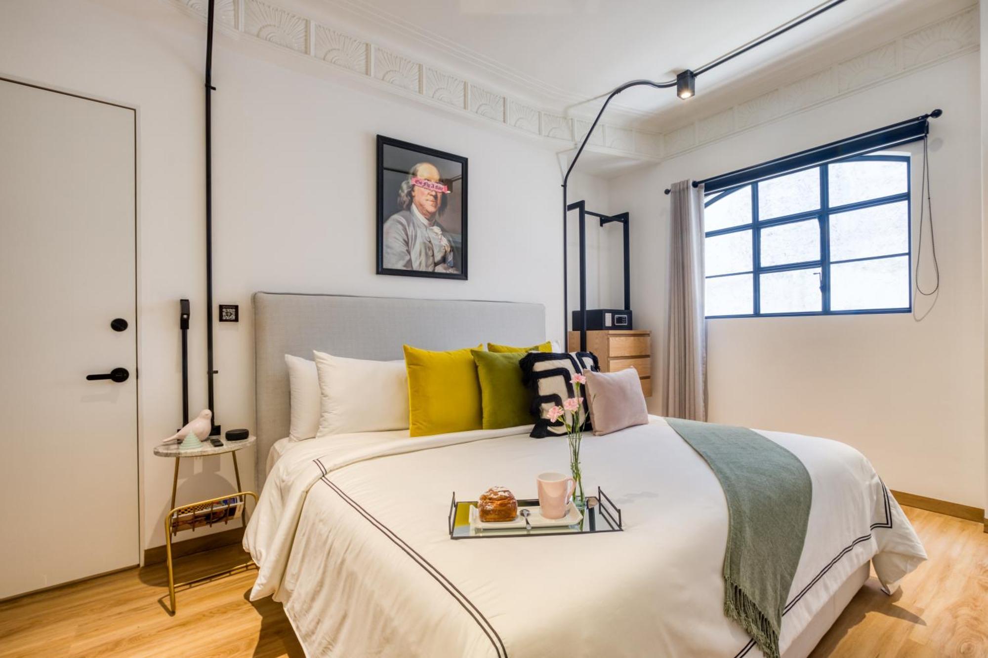 Hotel Utopic Campos Eliseos By Uliv