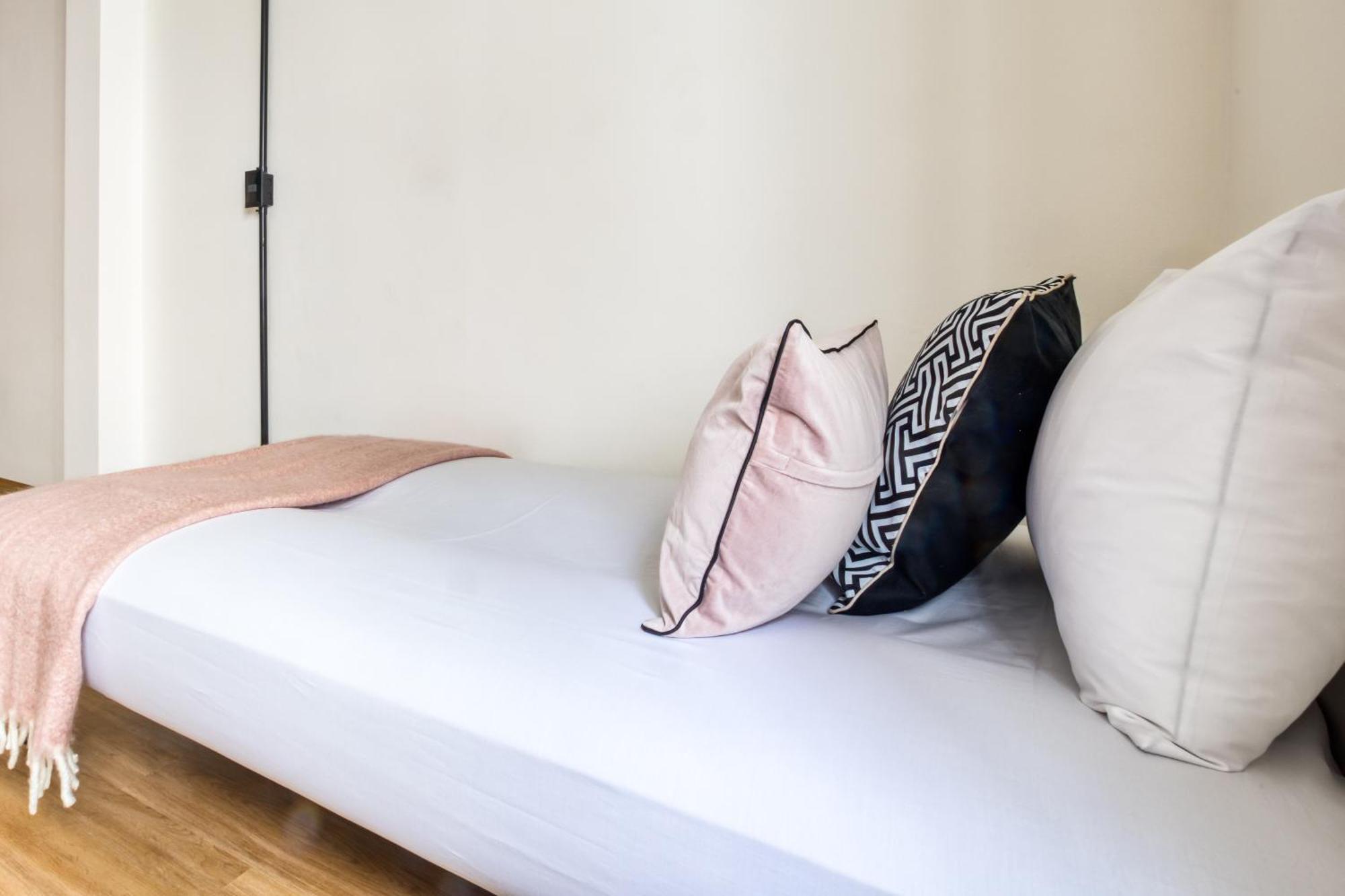 Hotel Utopic Campos Eliseos By Uliv