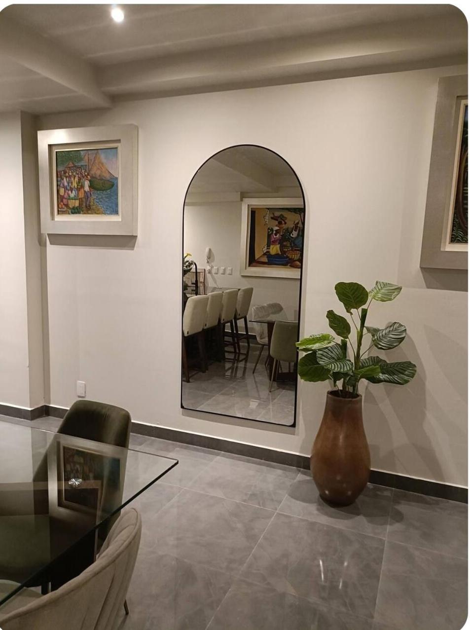 Luxury With Incredible Amenities Apartamento