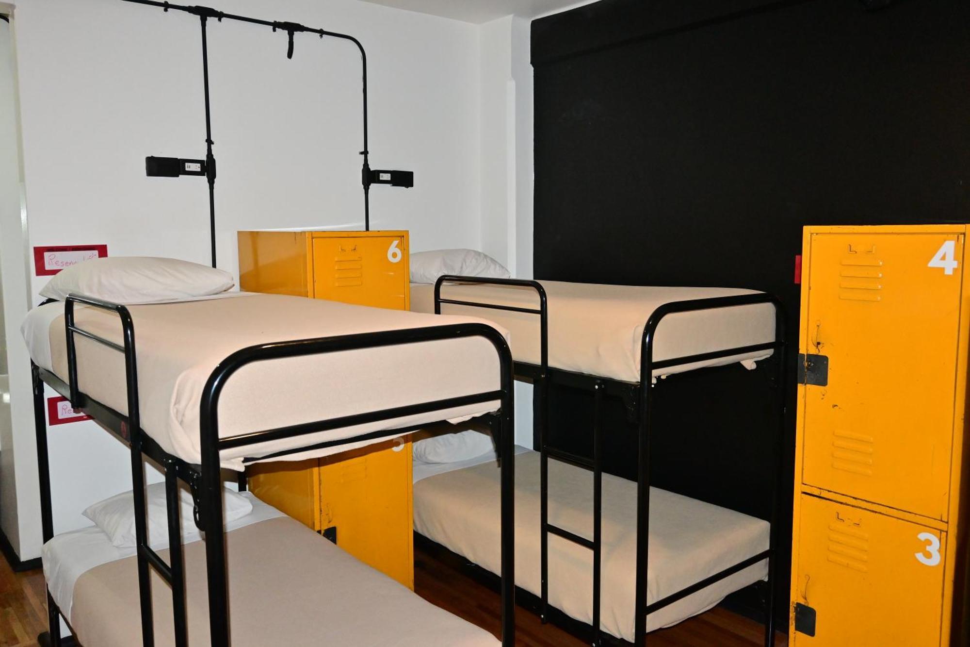 Hostal Mundo Joven Catedral *