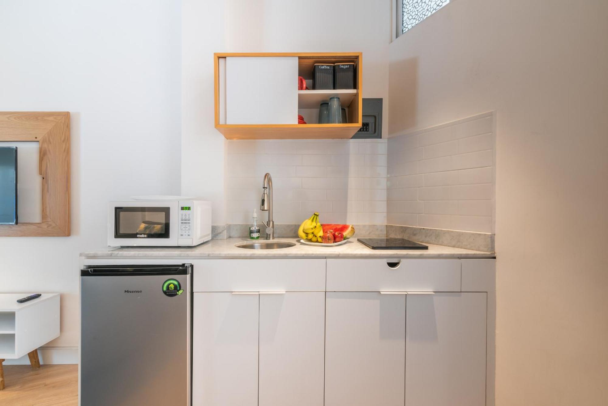 Hotel Quiet Stylish Studio, Smart Tv, Six Flags 1k *