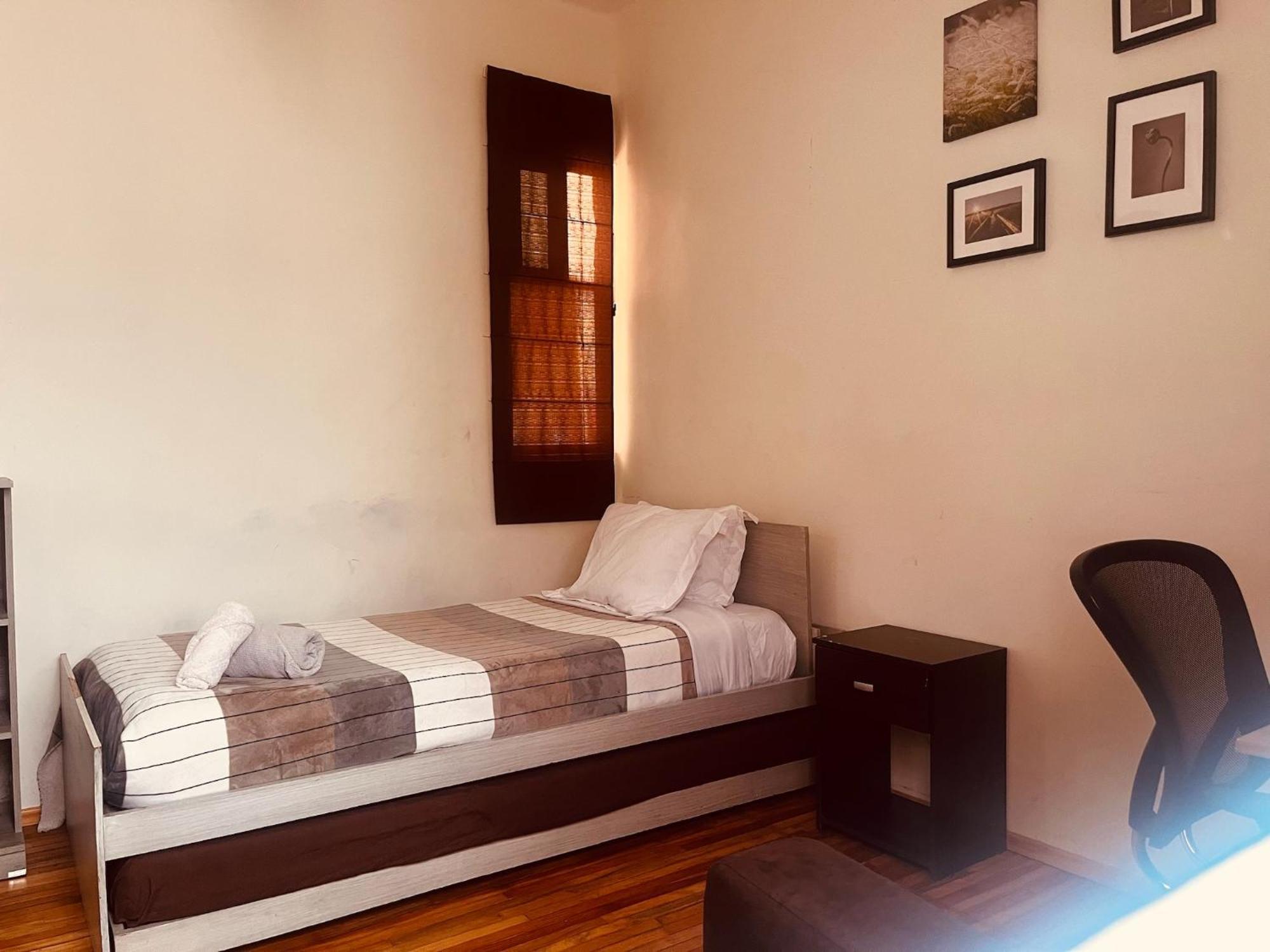 Departamento Remodelado Y Compartido En Roma Sur, Cerca Centro Medico