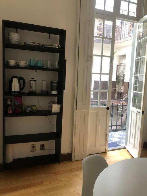 Apartamento Stylish Loft In The Heart Of *