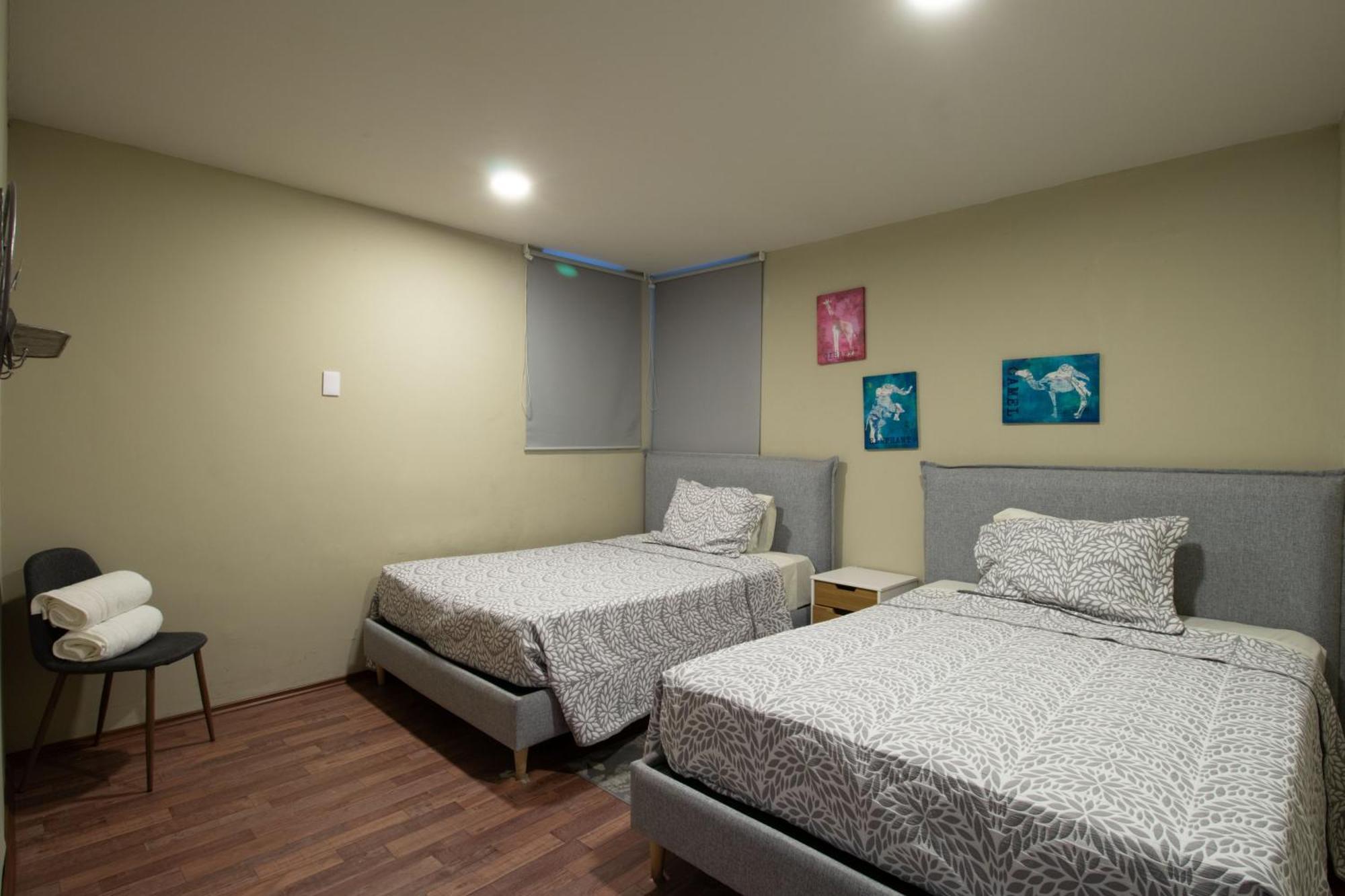Apartment Polanco - Elevator Parking- Sleeps 10