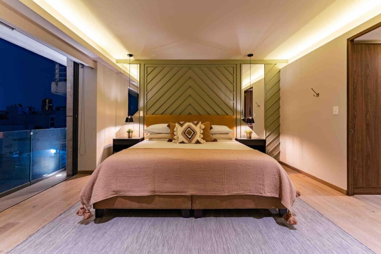 Stylish 3-level Penthouse With Private Rooftop Сasa de vacaciones *