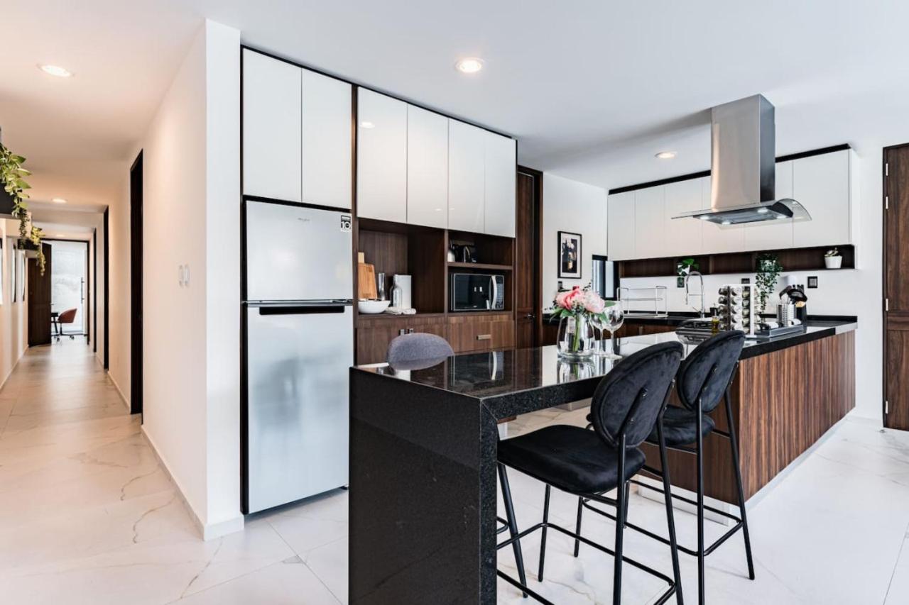 Two Luxurious With Private Balconies Apartamento *