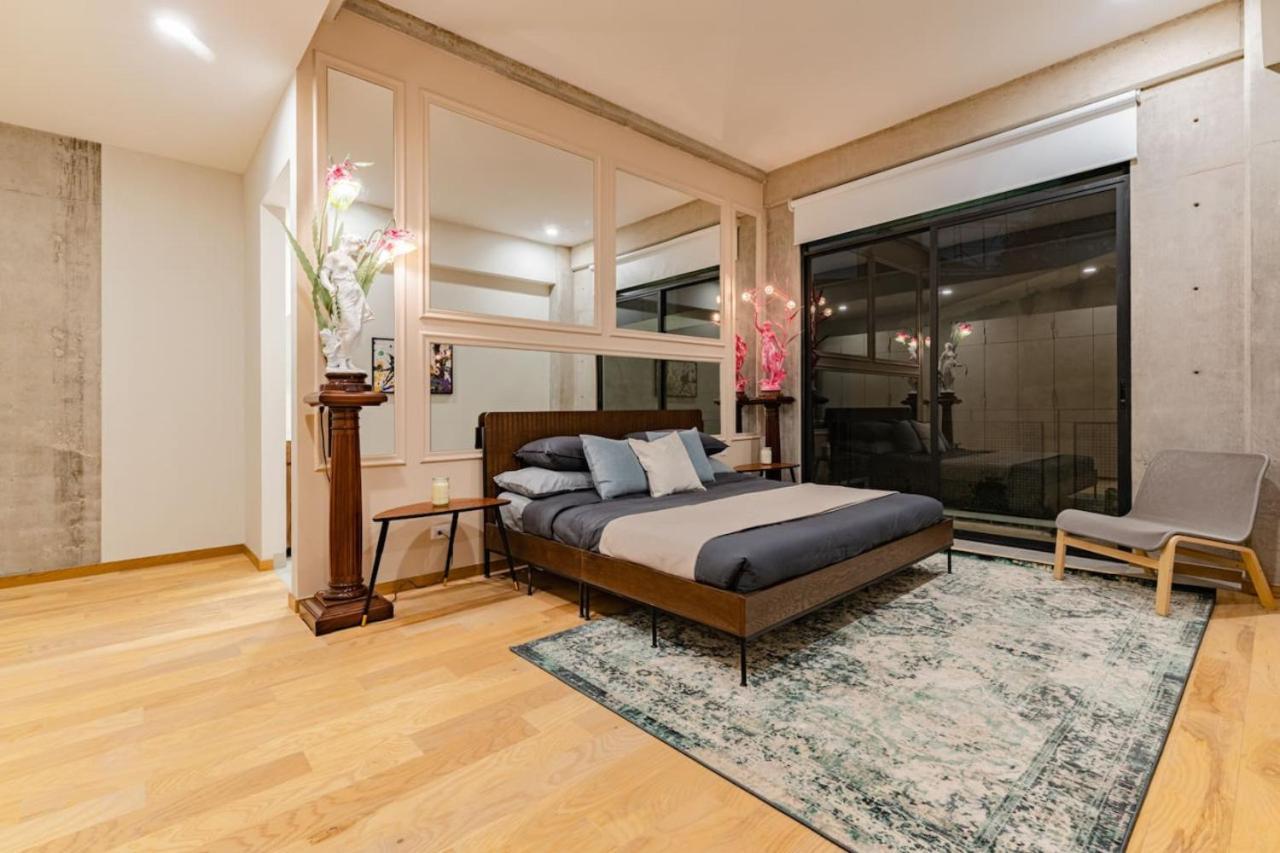 Apartamento Two One Group Living *