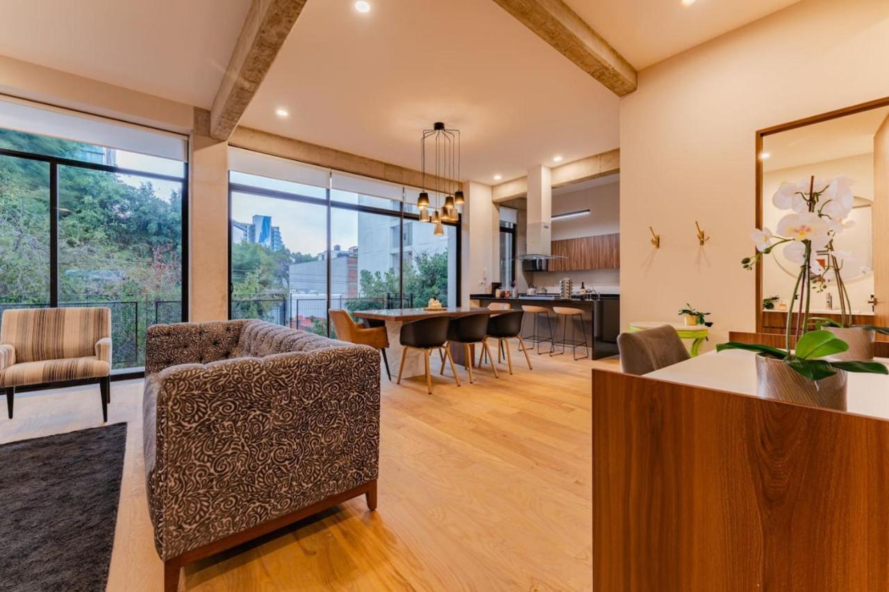 Two One Group Living Apartamento