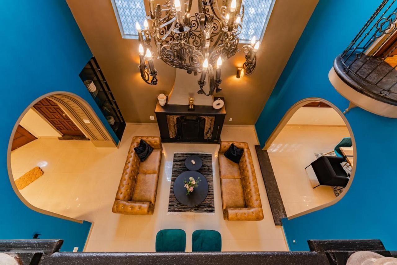 Charm Near Roma Luxurious Mansion For Groups