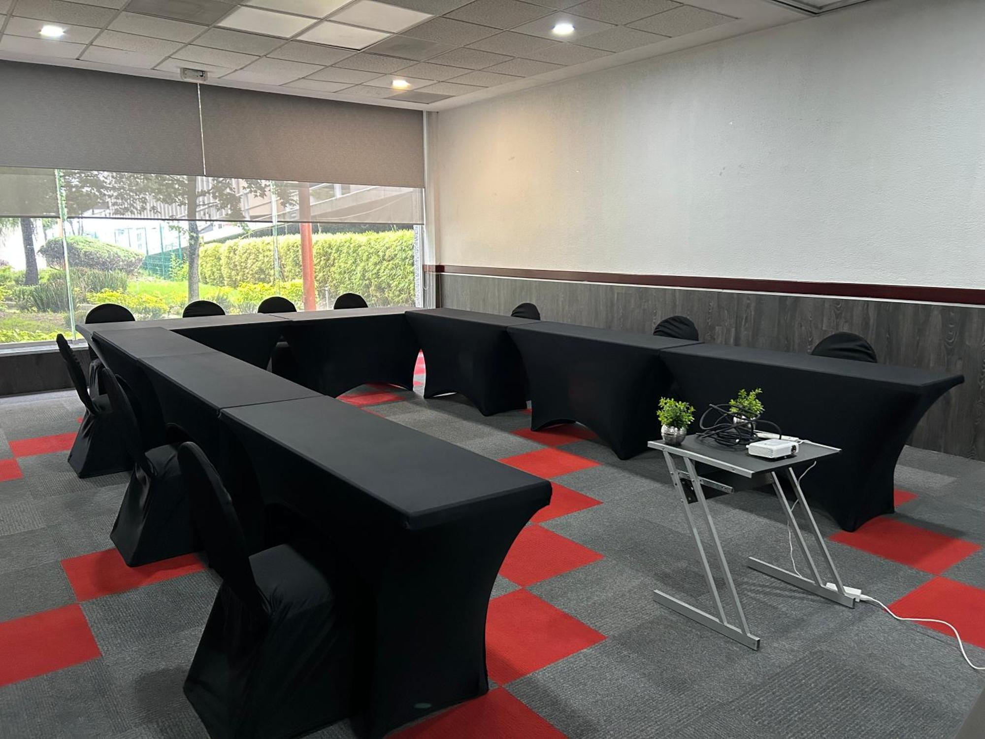 Hotel Ibis Perinorte Mexico City