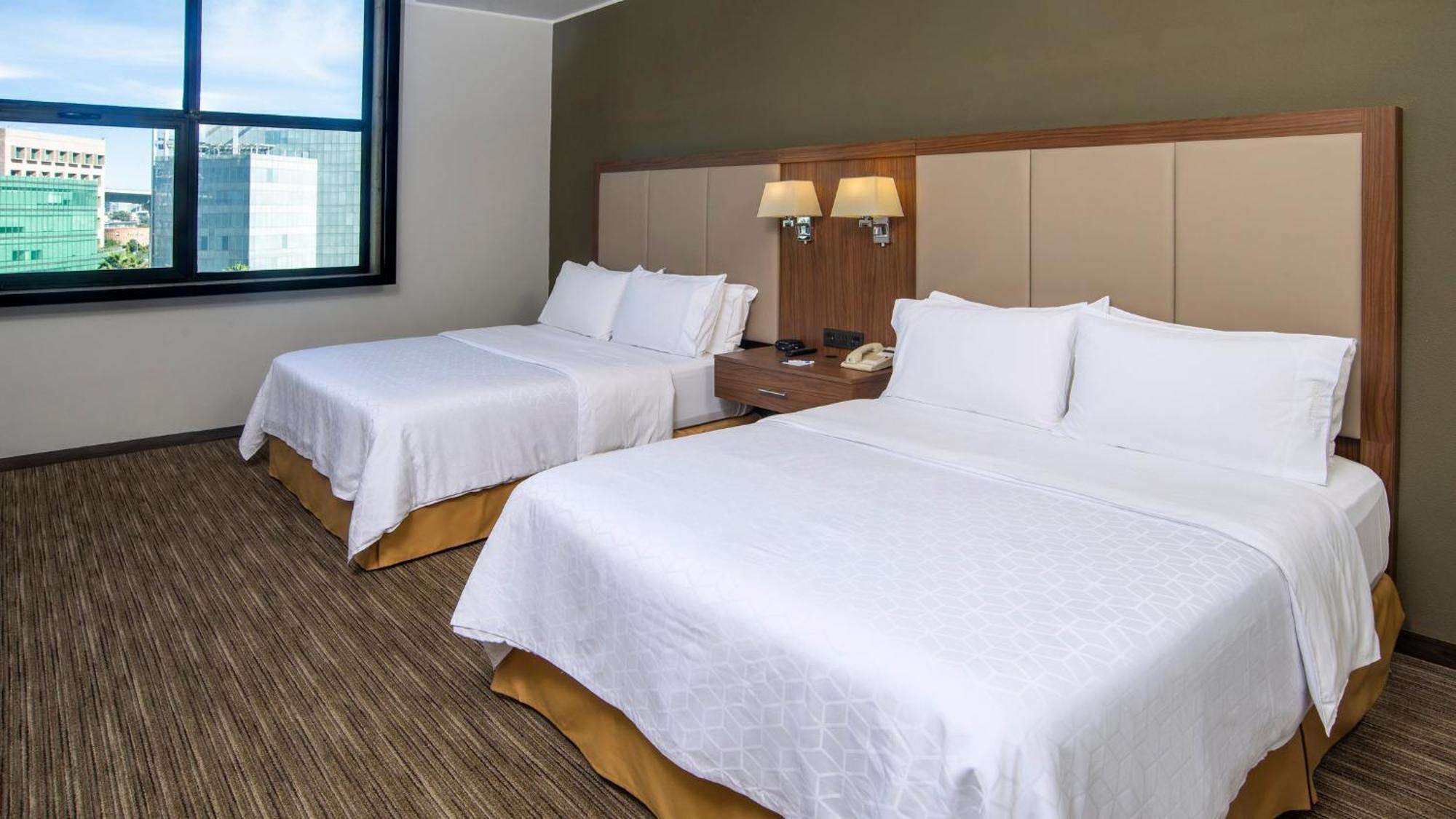 Hotel Express Santa Fe, An Ihg