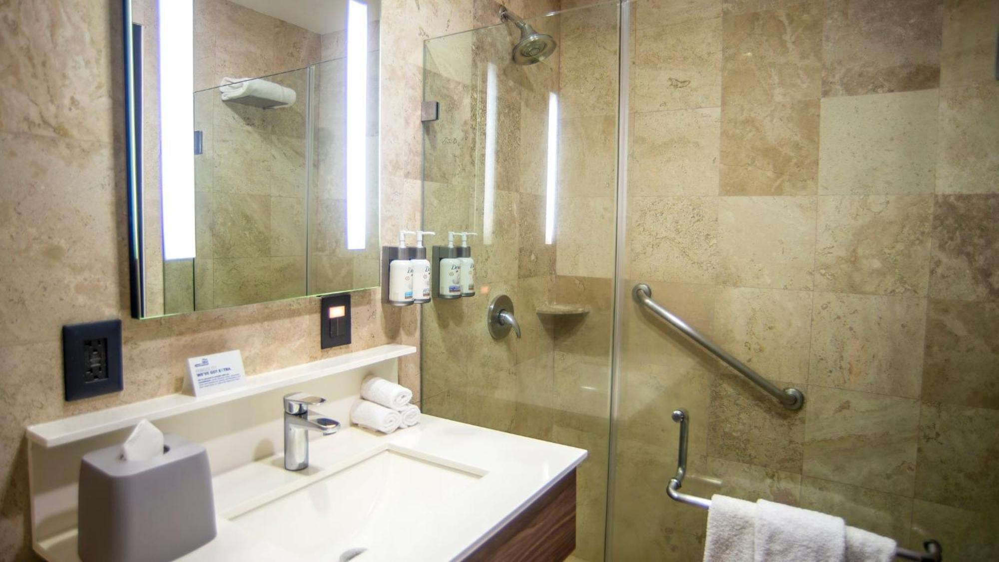 Hotel Express Santa Fe, An Ihg