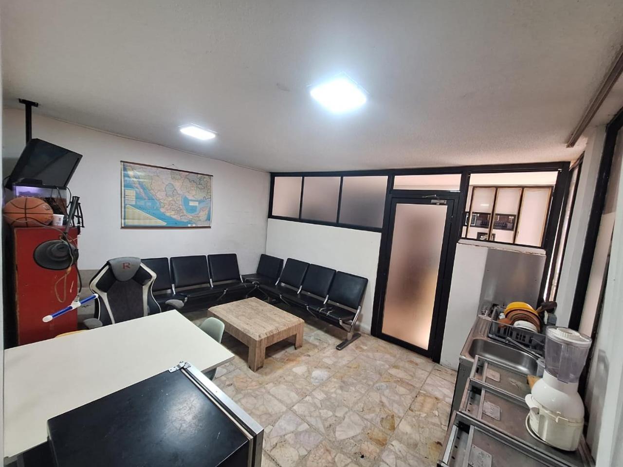 Casa Miranda Airport *