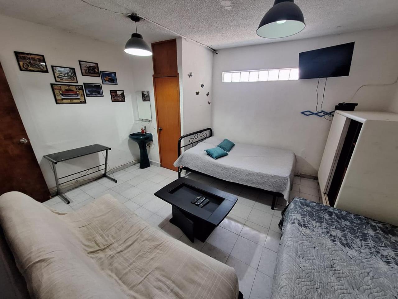 Casa Miranda Airport Apartment *