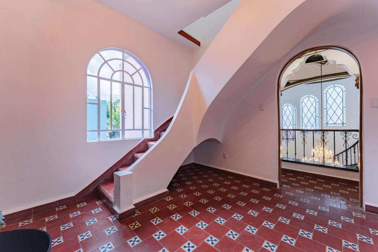 Perfect For Groups Spacious House With Essentials And Convenient Features Сasa de vacaciones *