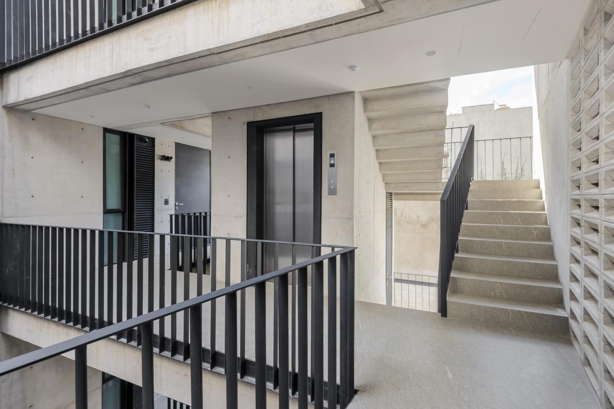 Apartment Saltillo 85, Centric With Balcony And Natural Light