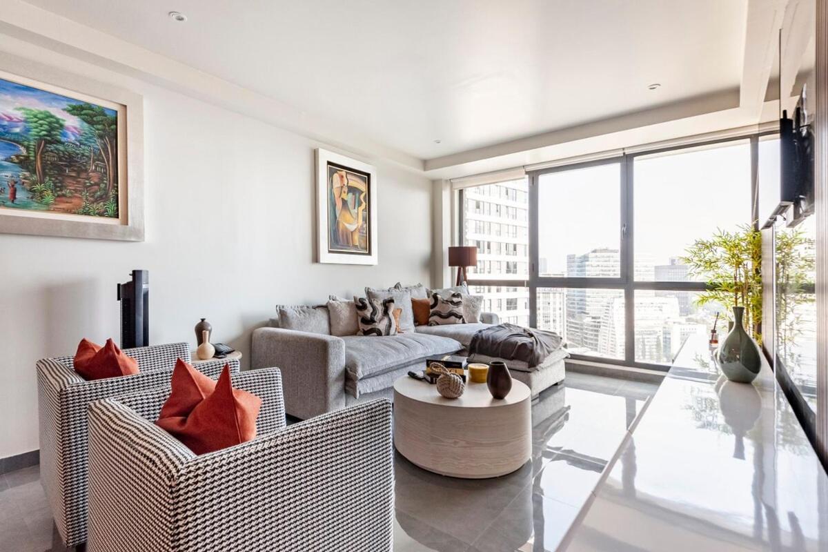 Luxury With Amazing Pool, Gym, Sauna, Wifi Apartamento