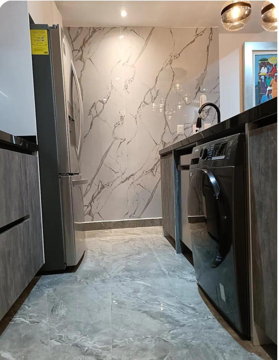 Luxury With Amazing Pool, Gym, Sauna, Wifi Apartamento *